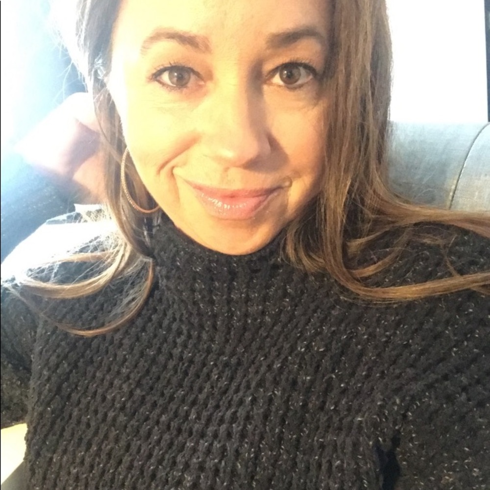 Meet your Posher, Shelly